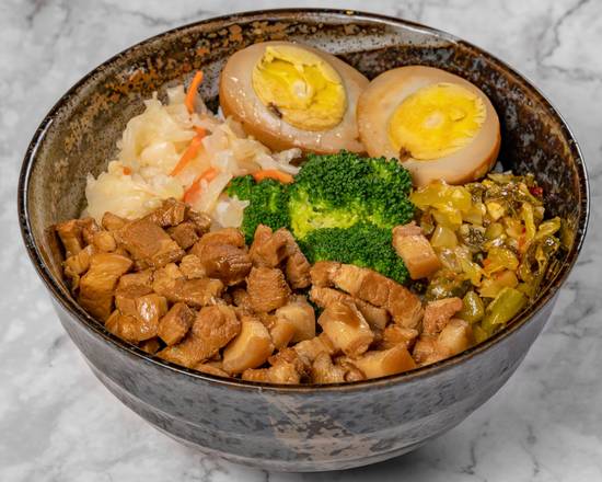 Braised Pork Rice 卤肉饭